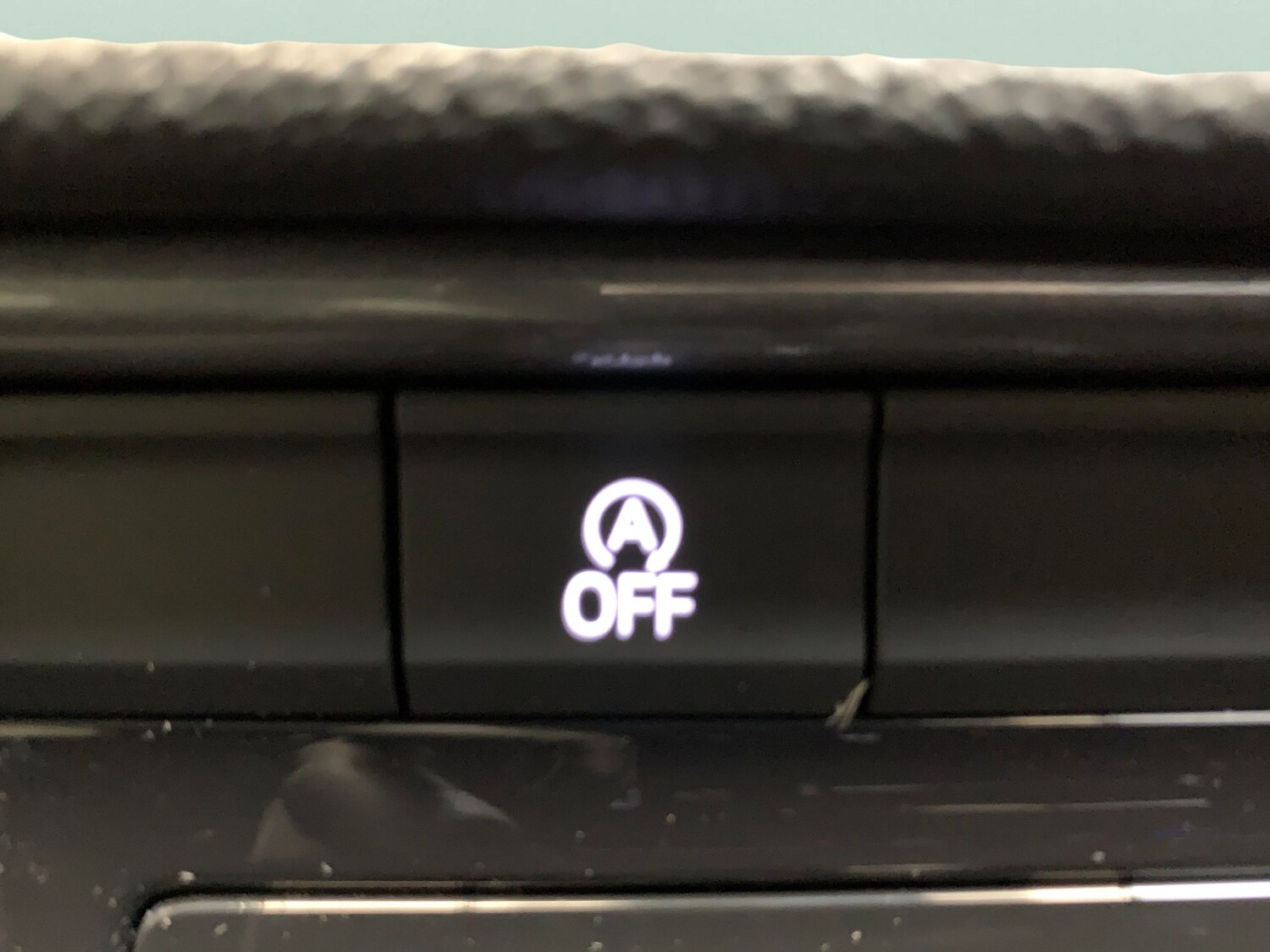 Used Volkswagen T-Roc 2023 for sale - 76300670: Photo 23