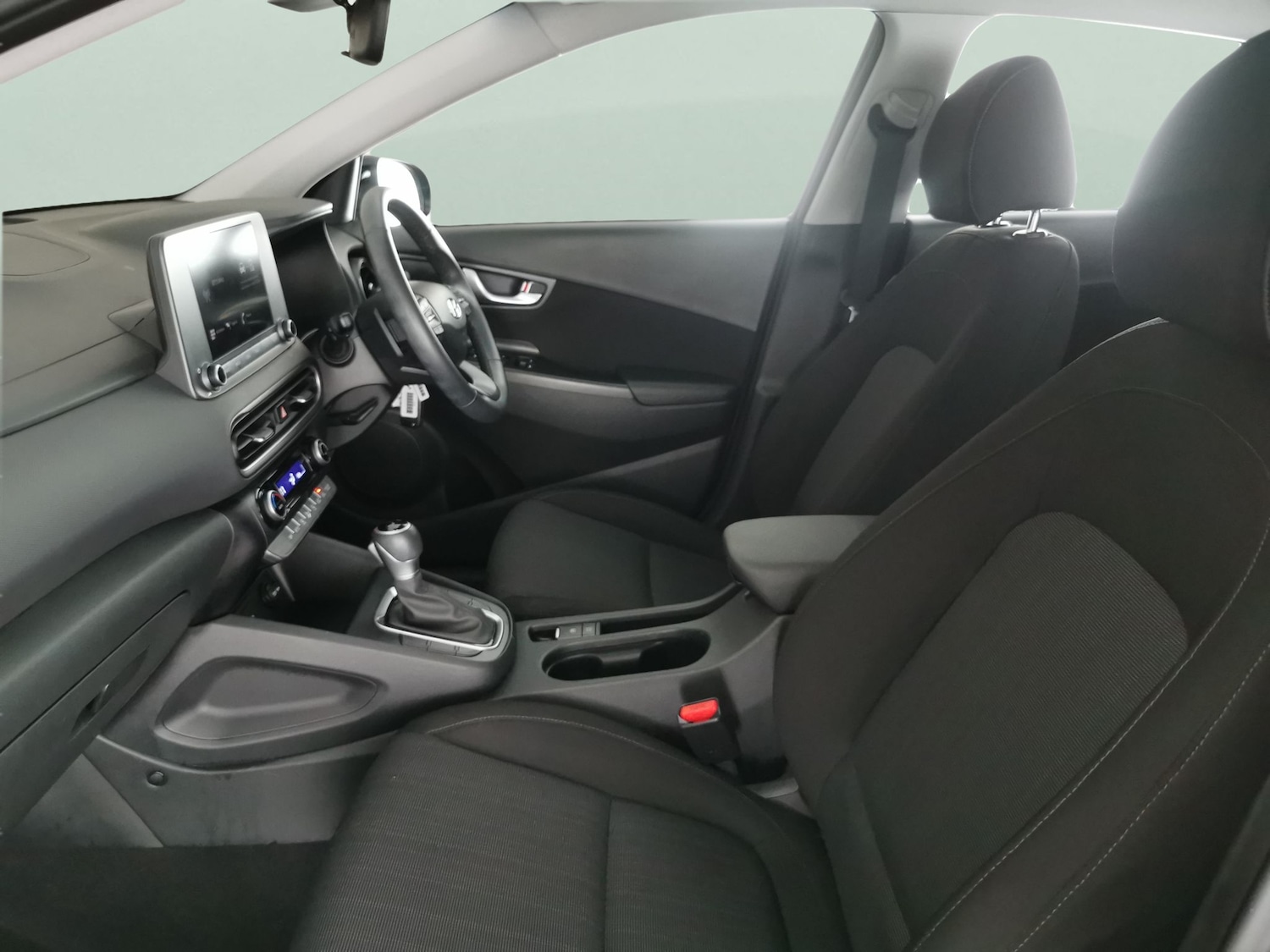 Used Hyundai KONA 2022 for sale - 76851512: Photo 4