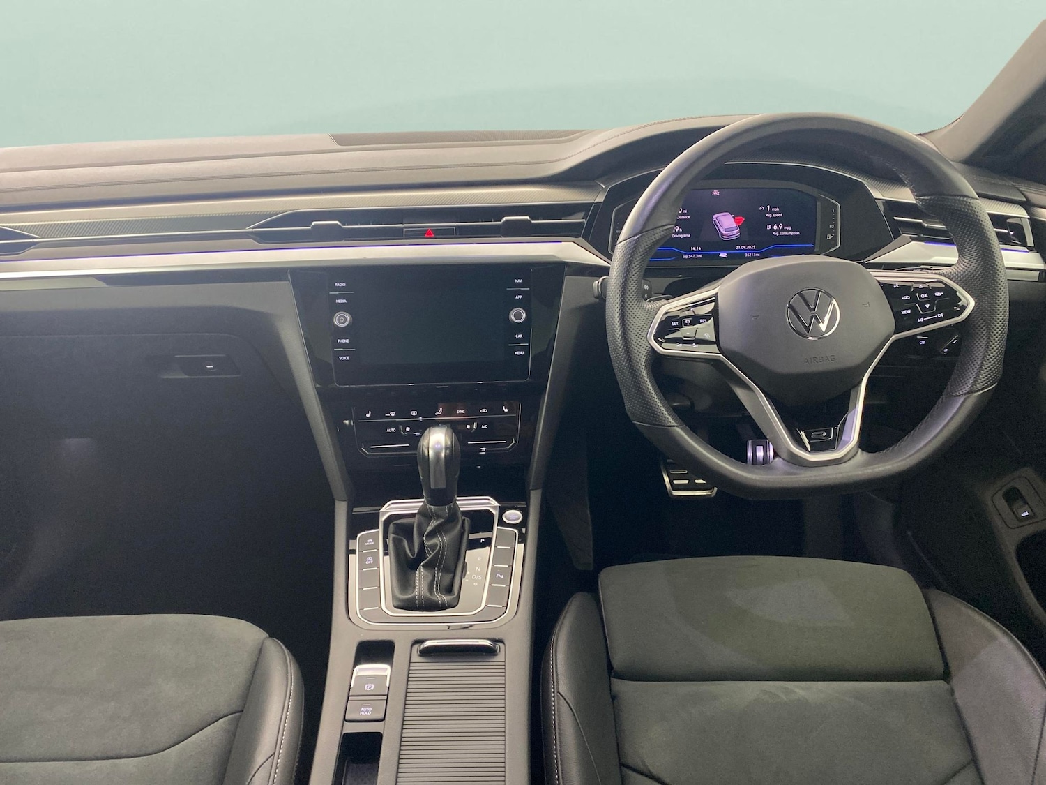 Used Volkswagen Arteon 2021 for sale - 76128734: Photo 4