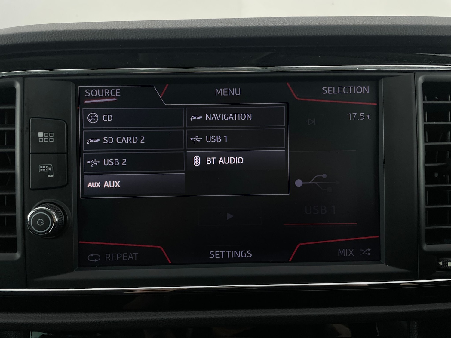 Used SEAT Leon 2018 for sale - 76595380: Photo 14