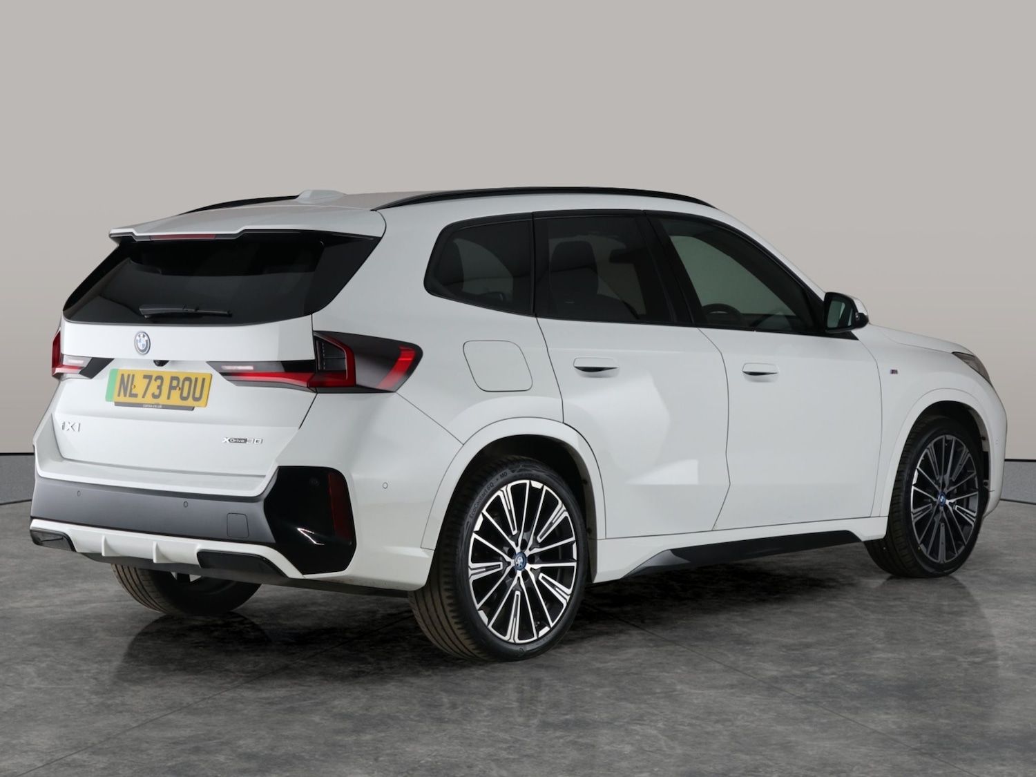 Used BMW iX1 2023 for sale - 77095621: Photo 11