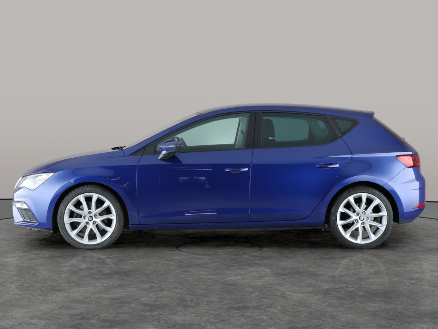 Used SEAT Leon 2019 for sale - 76766637: Photo 13