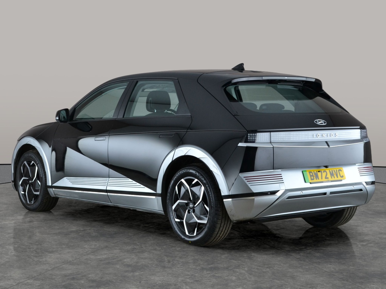 Used Hyundai IONIQ 5 2023 for sale - 77432299: Photo 11