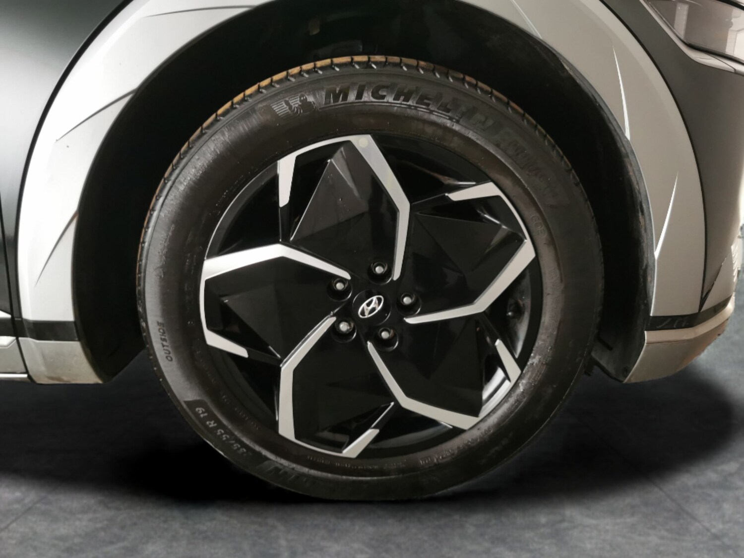 Used Hyundai IONIQ 5 2023 for sale - 77432299: Photo 27