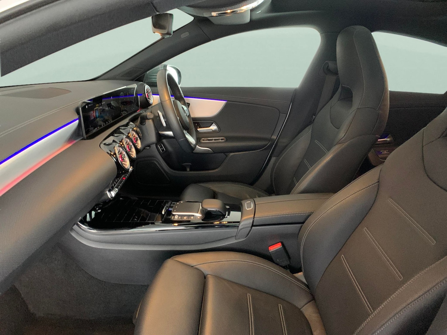 Used Mercedes-Benz CLA 2021 for sale - 76758110: Photo 4