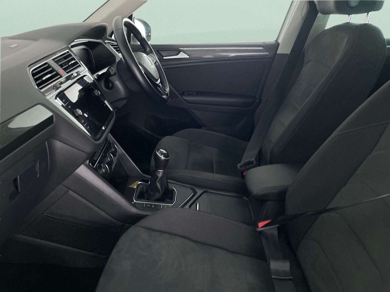 Used Volkswagen Tiguan 2020 for sale - 76933490: Photo 4