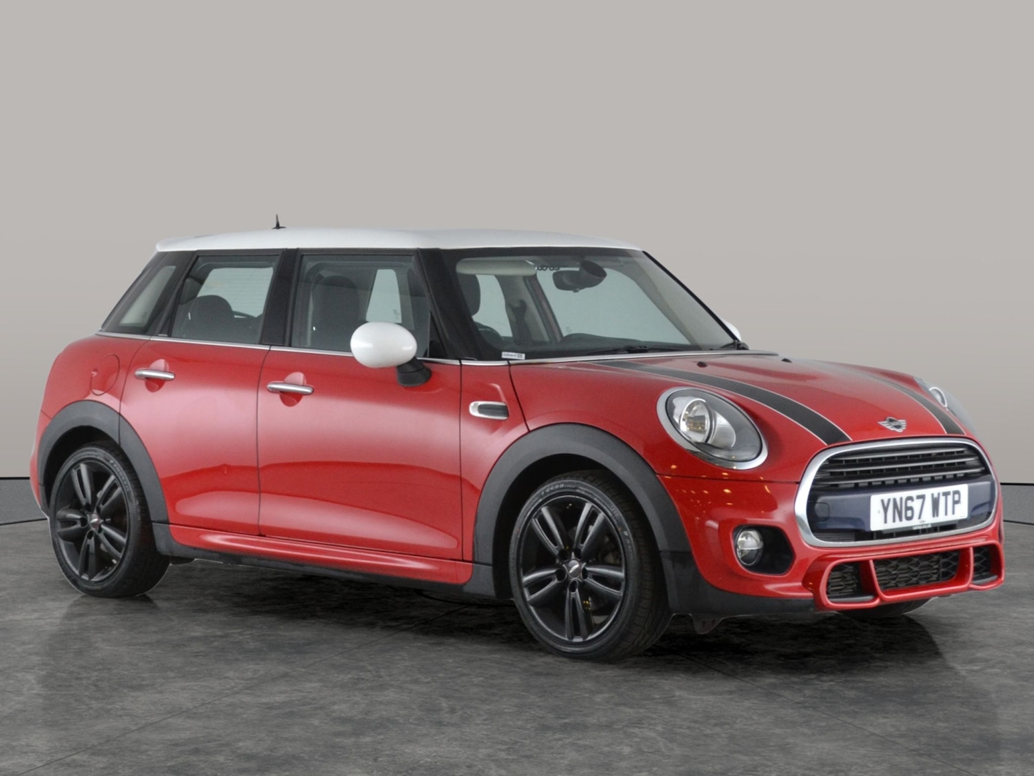 Used MINI Hatch 2017 for sale - 76240943: Photo 11
