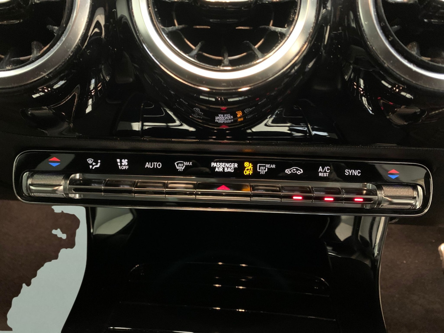 Used Mercedes-Benz A-Class 2019 for sale - 76980374: Photo 18