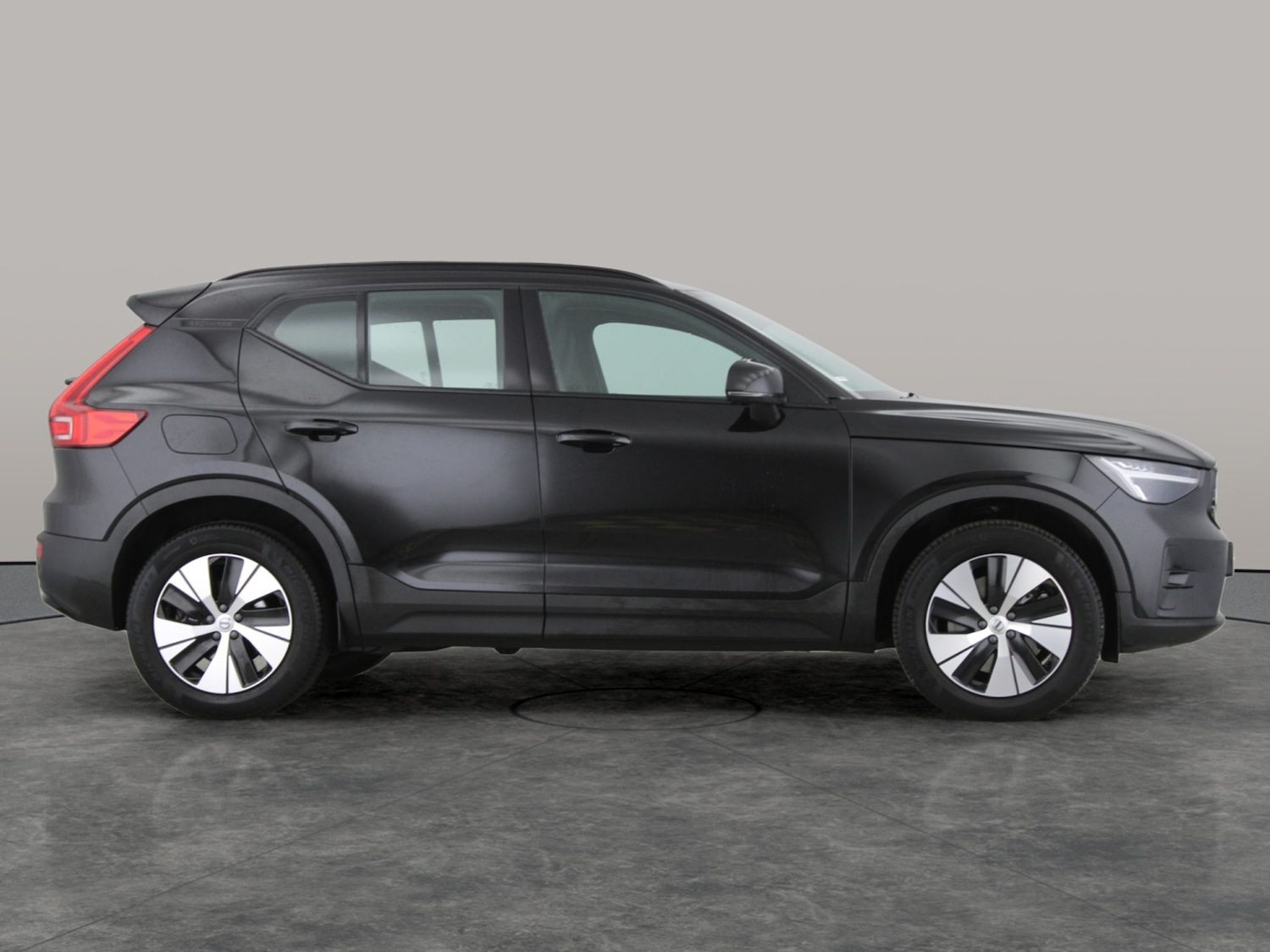 Used Volvo XC40 2022 for sale - 77235707: Photo 9