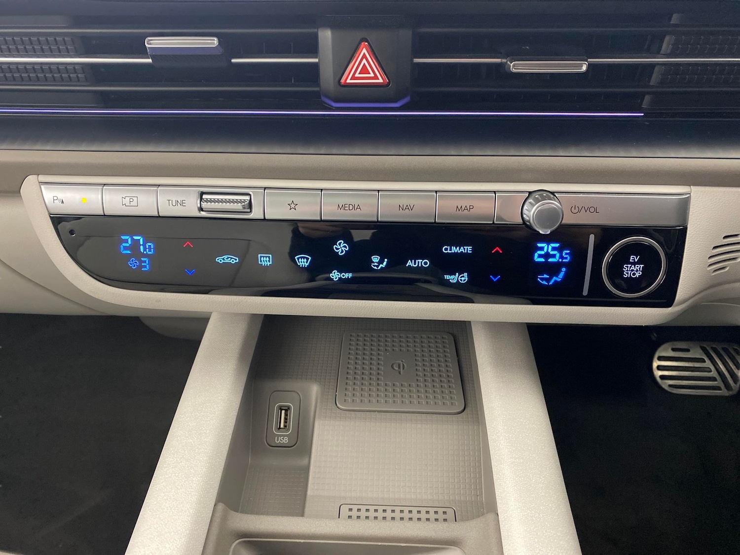 Used Hyundai IONIQ 6 2023 for sale - 76566087: Photo 20