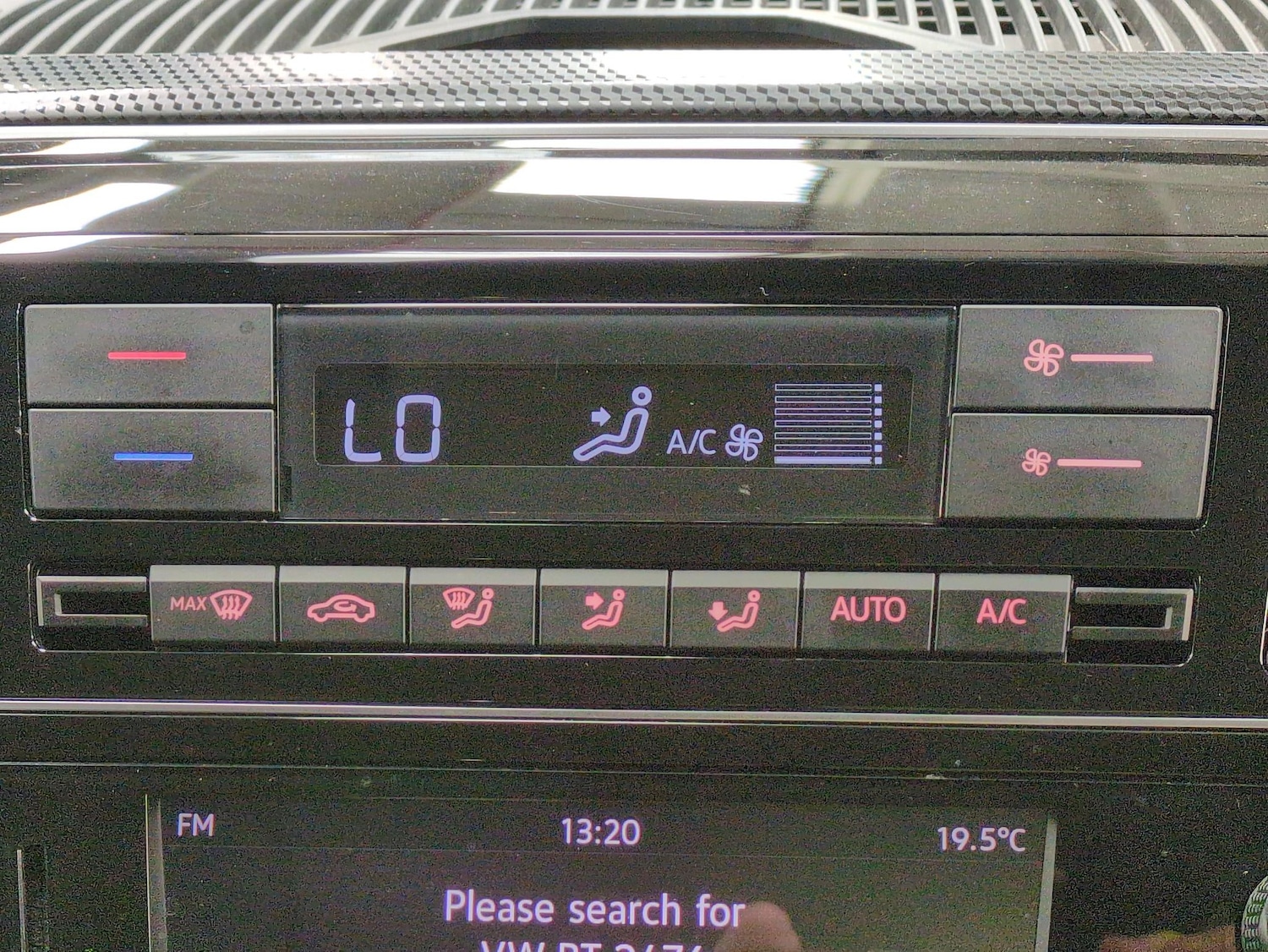 Used Volkswagen up! 2022 for sale - 76475417: Photo 14