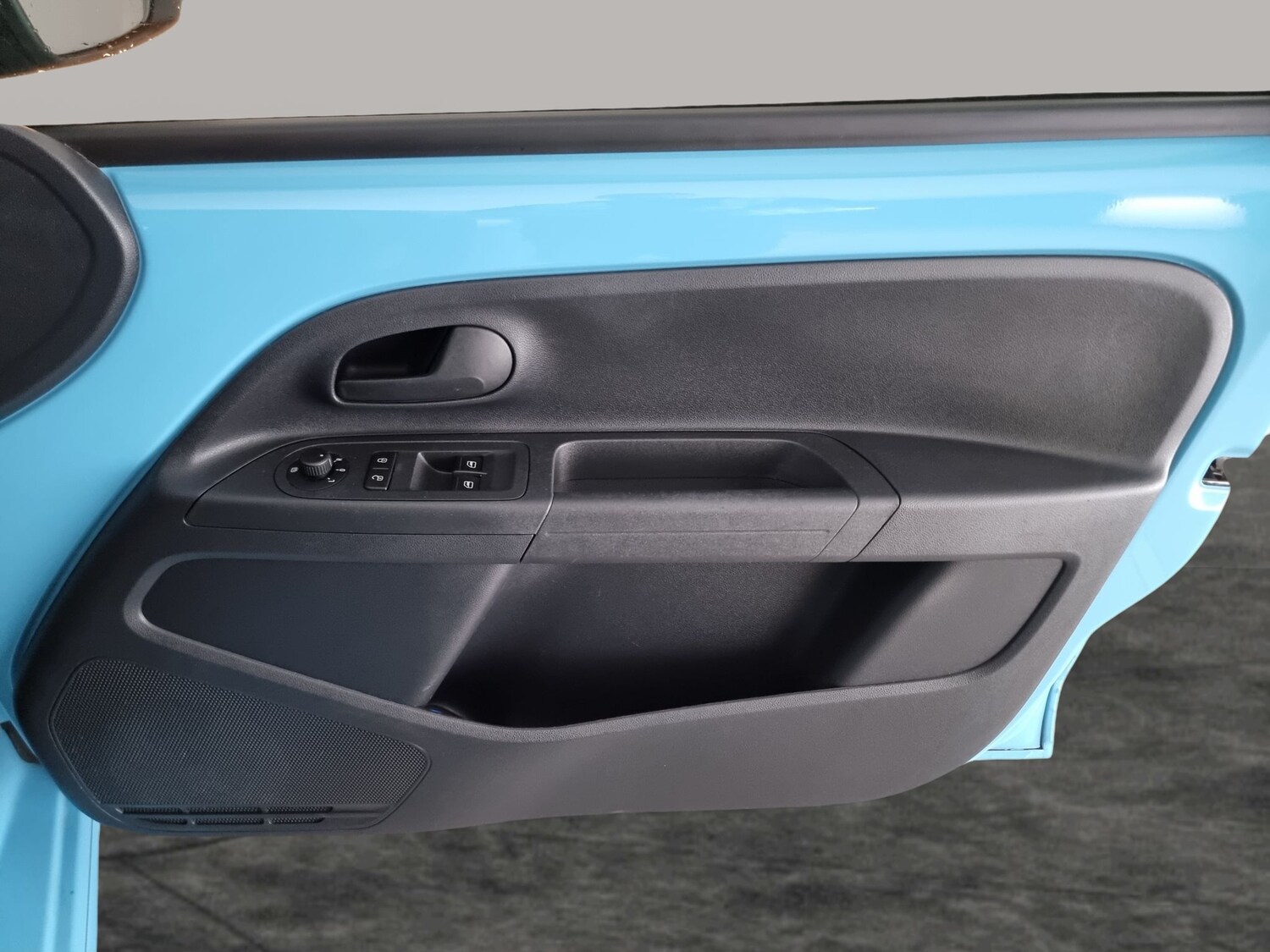 Used Volkswagen up! 2022 for sale - 76475417: Photo 26