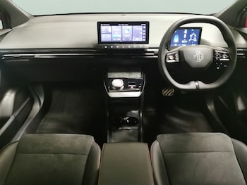 Used MG MG4 2024 for sale - 76450125: Photo