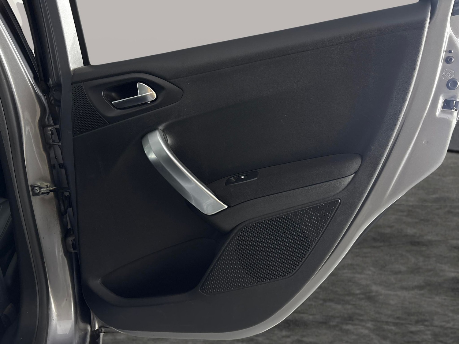 Used Peugeot 2008 for sale - 76518364: Photo 29