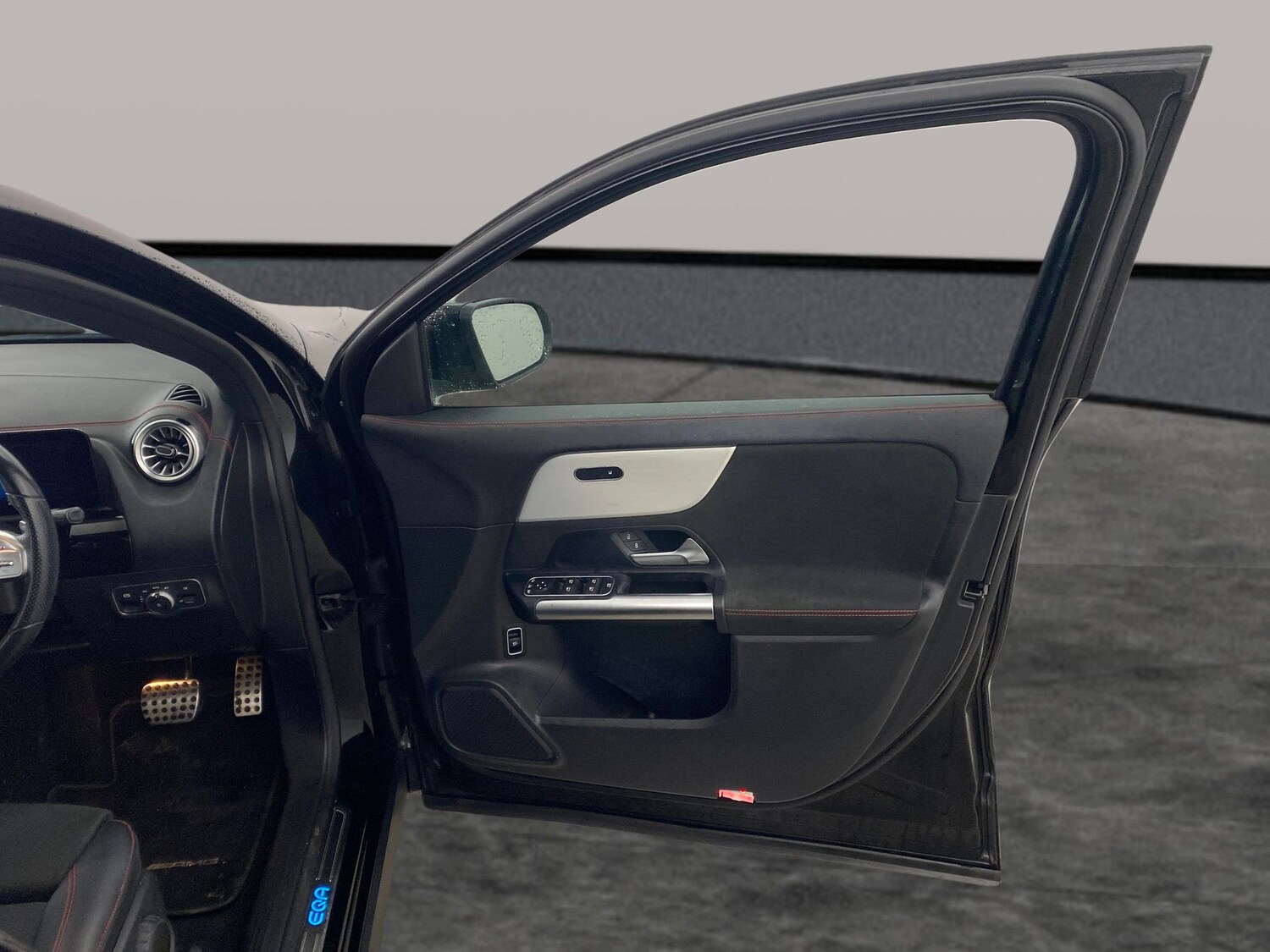 Used Mercedes-Benz EQA 2023 for sale - 77493126: Photo 27