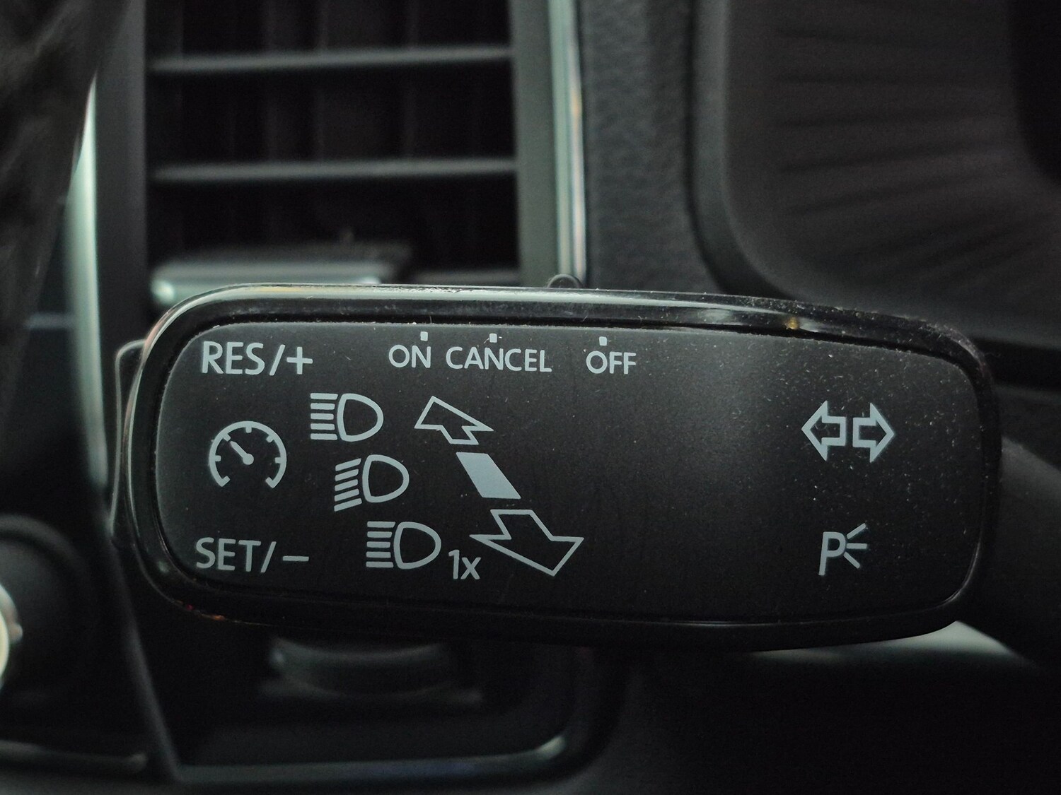 Used Skoda Karoq 2023 for sale - 77911637: Photo 23