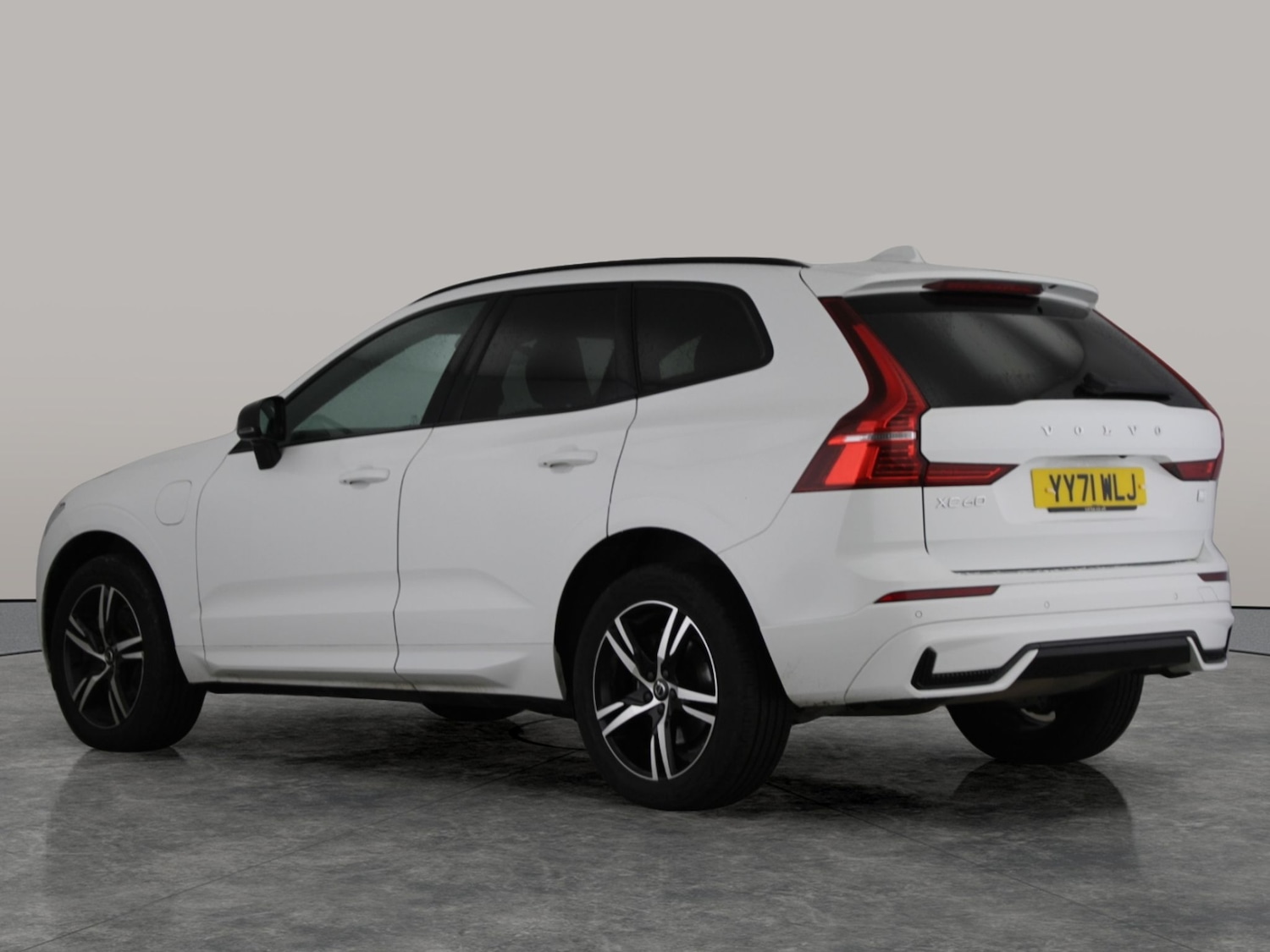 Used Volvo XC60 2021 for sale - 77460878: Photo 12