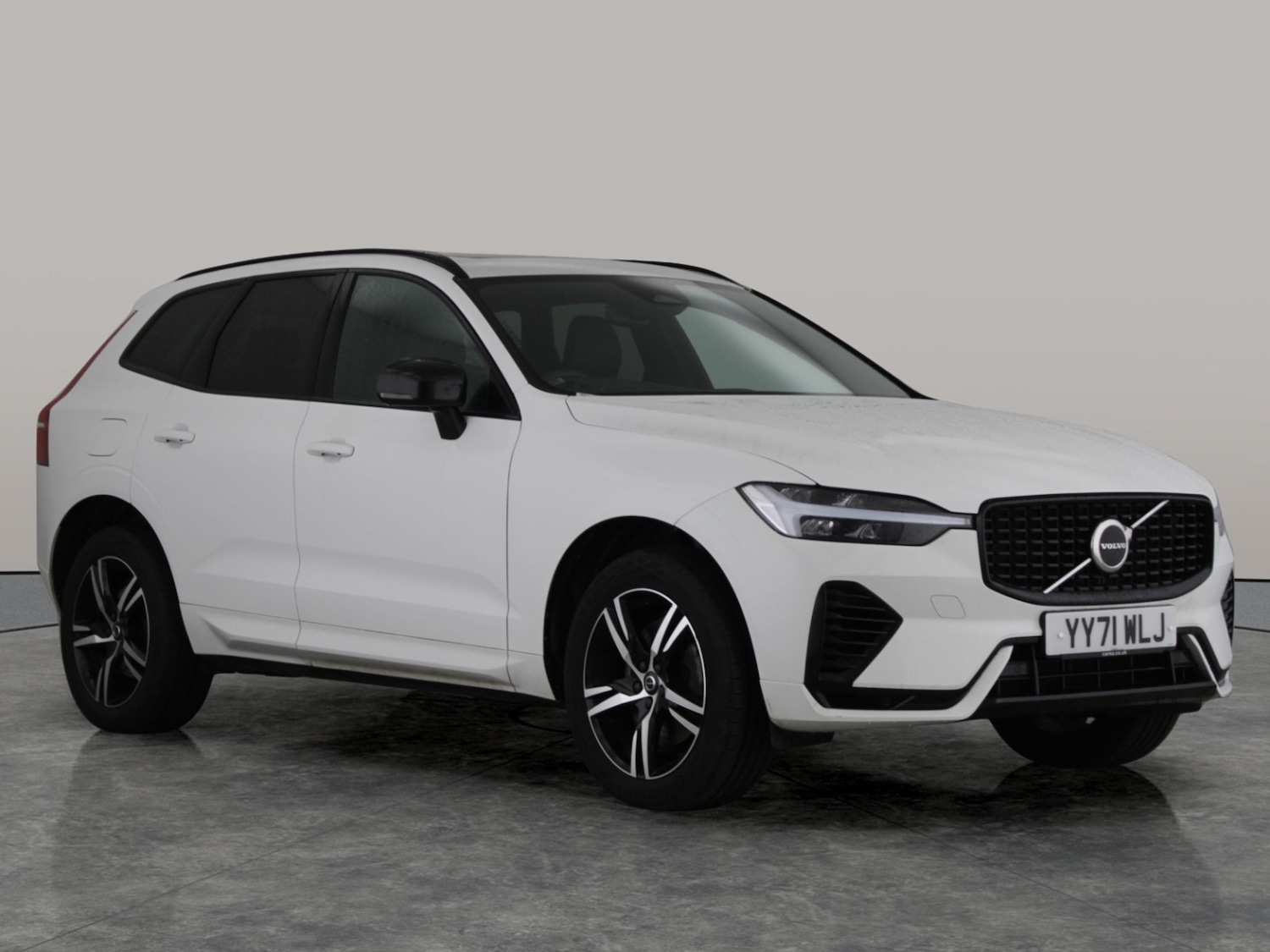 Used Volvo XC60 2021 for sale - 77460878: Photo 8