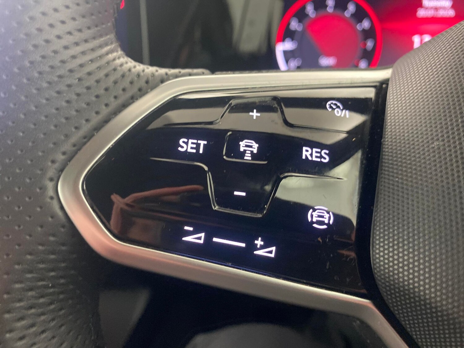 Used Volkswagen Golf 2024 for sale - 77354142: Photo 16