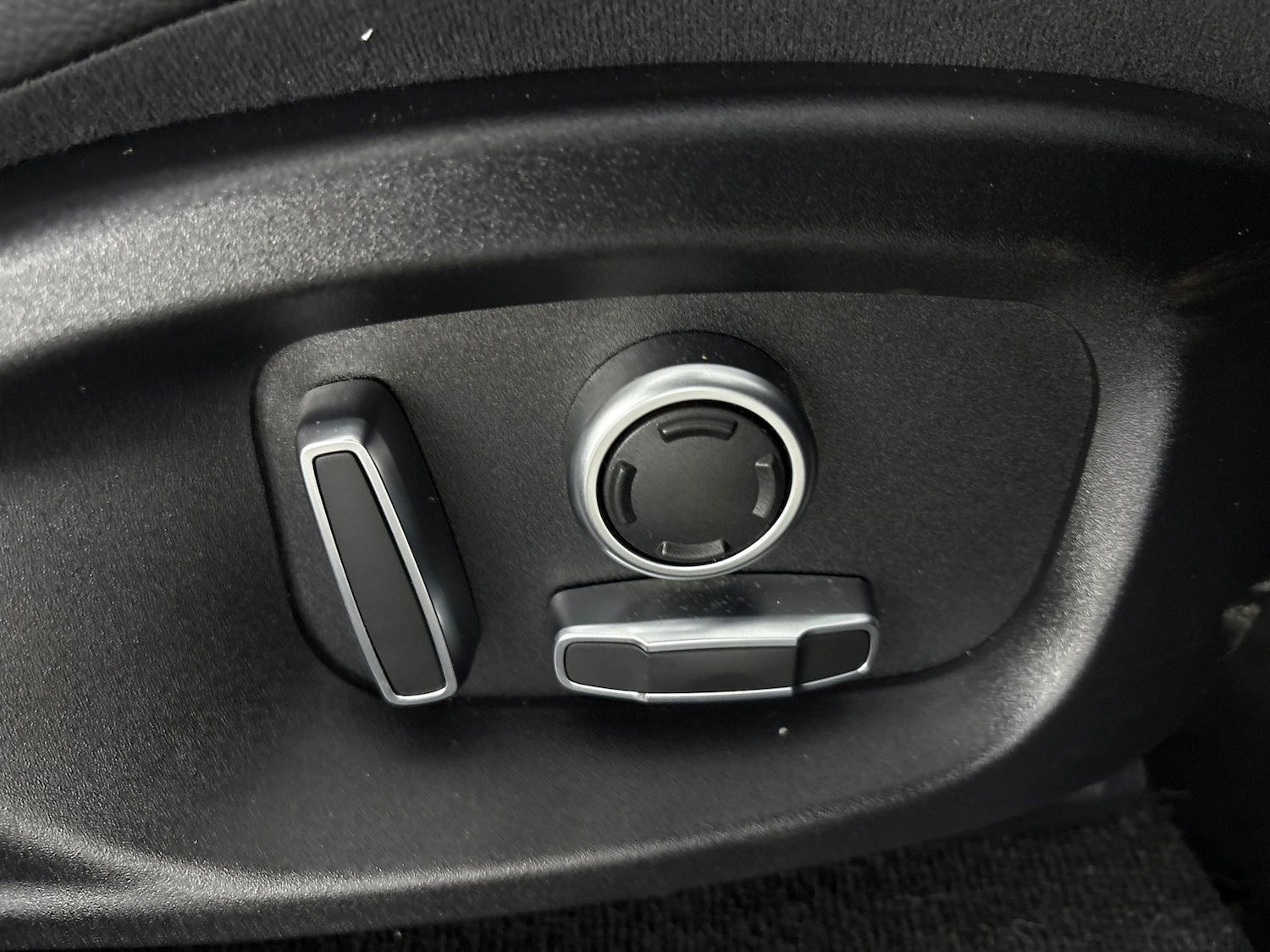 Used Jaguar F-Pace 2020 for sale - 77634884: Photo 31