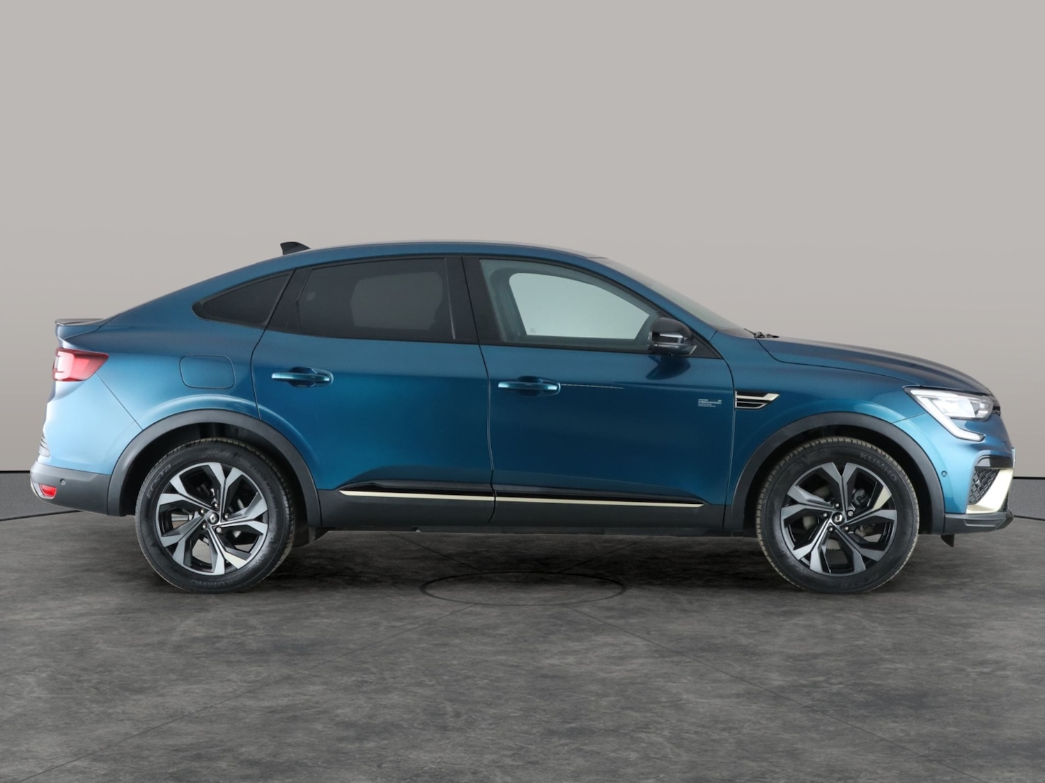 Used Renault Arkana 2023 for sale - 76480127: Photo 10