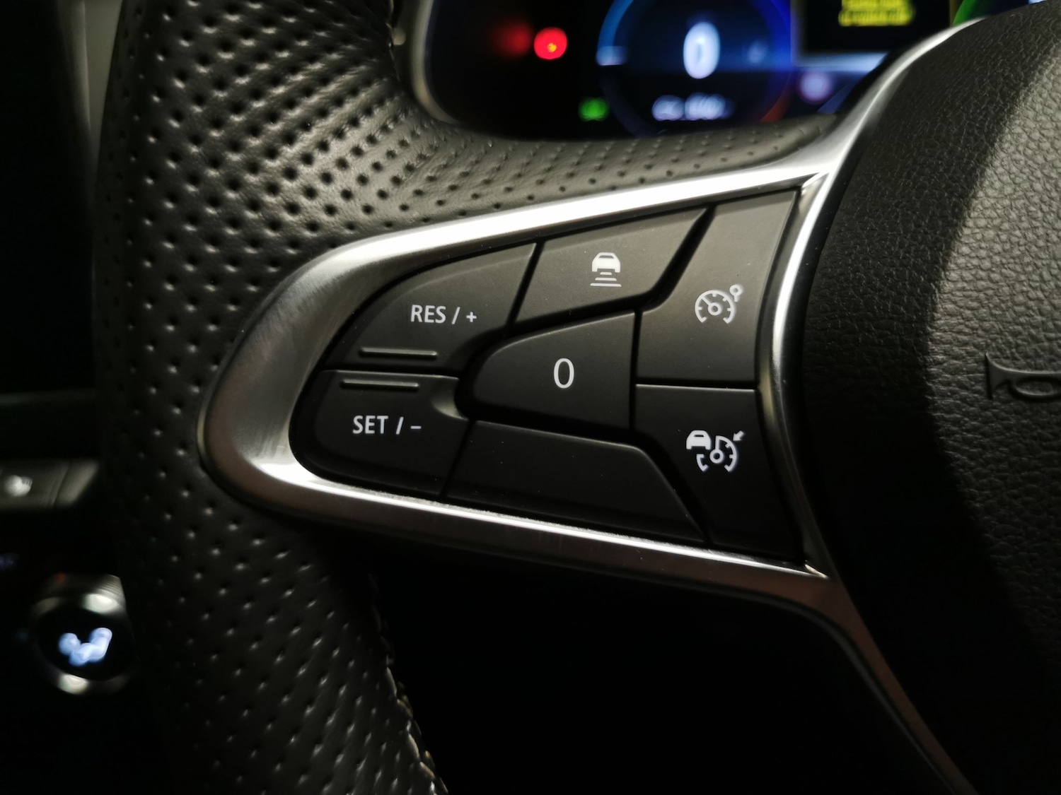 Used Renault Arkana 2023 for sale - 76480127: Photo 24