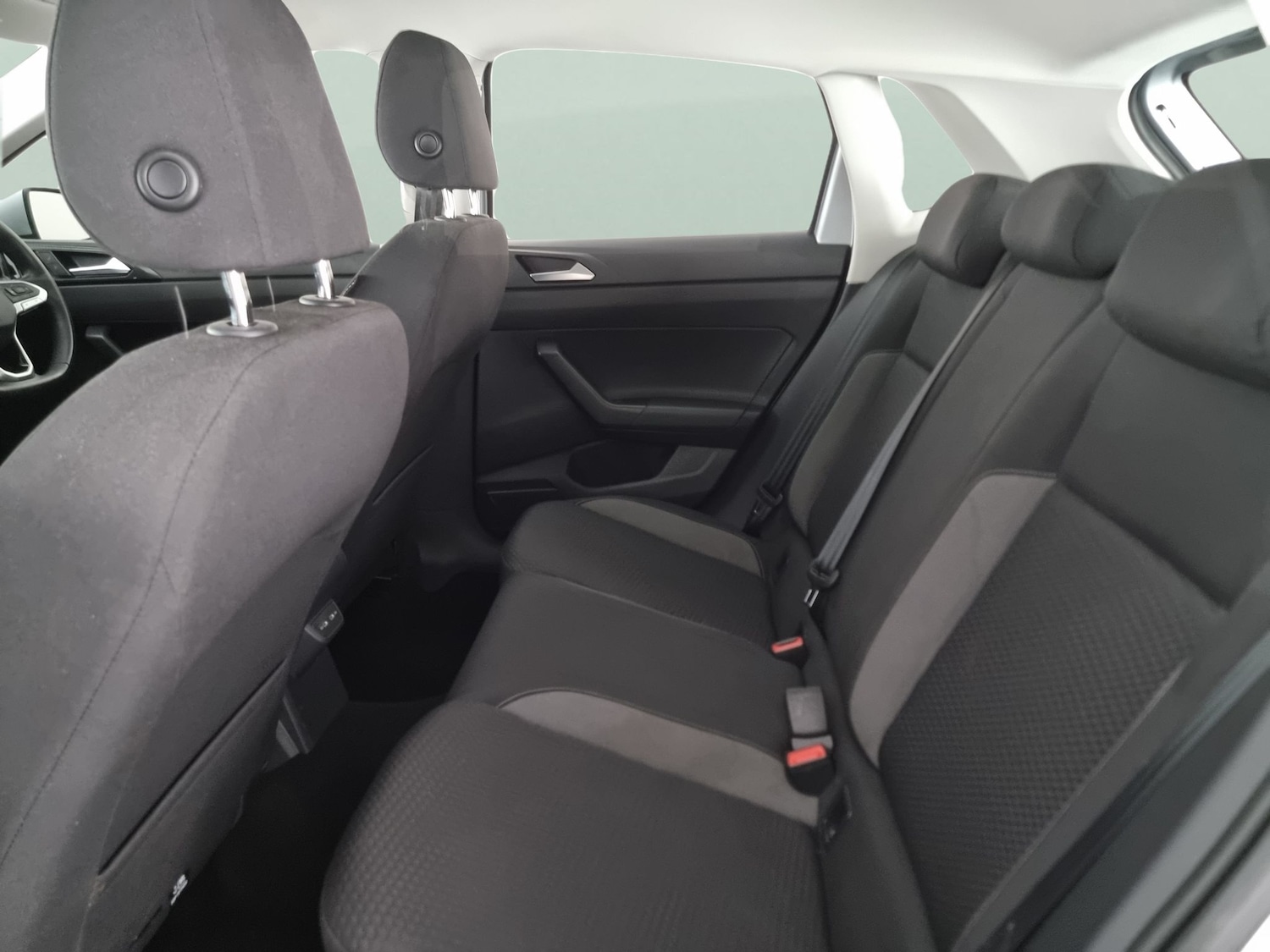 Used Volkswagen Polo 2022 for sale - 76141143: Photo 31