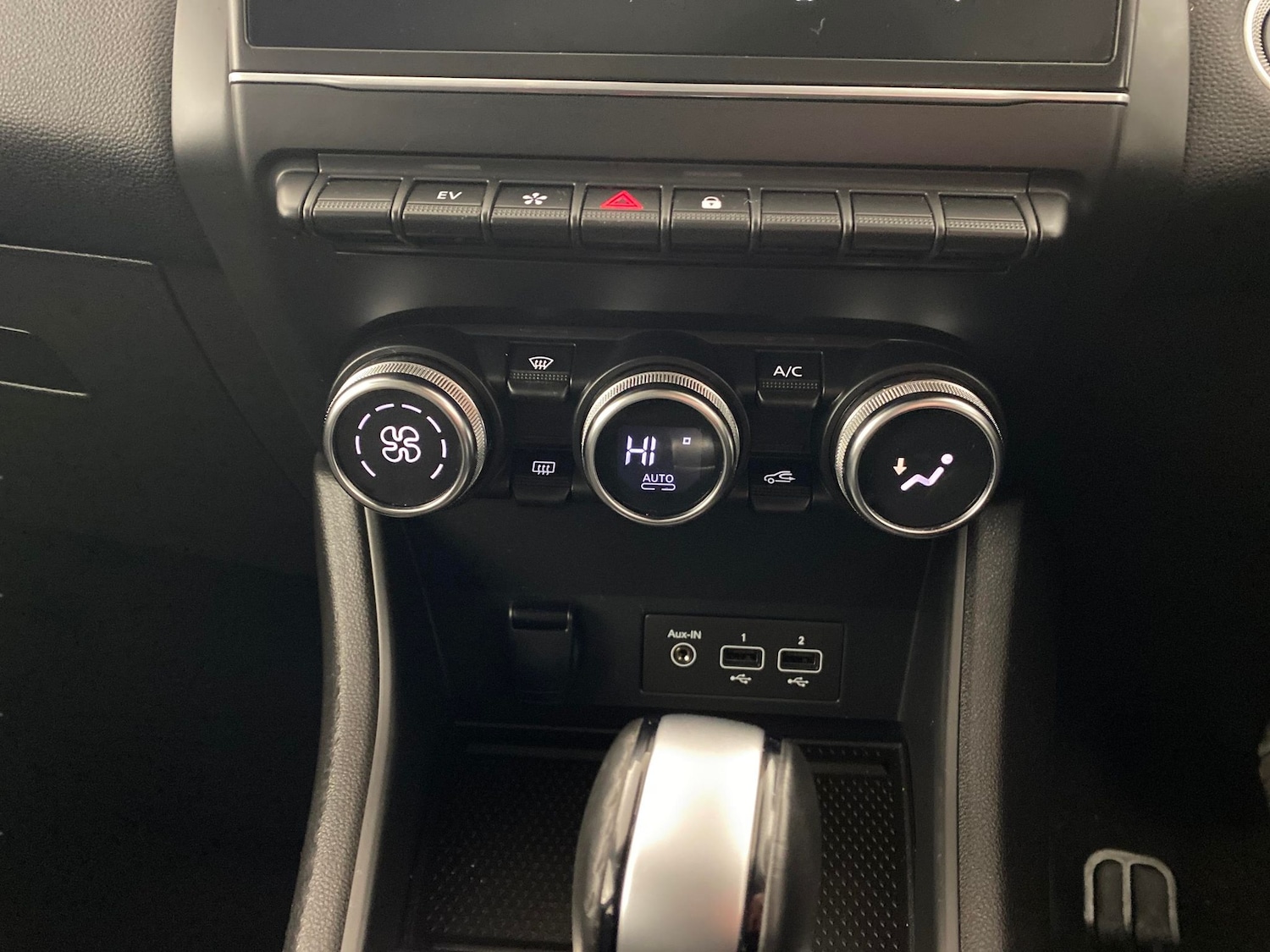 Used Renault Captur 2021 for sale - 77354152: Photo 16