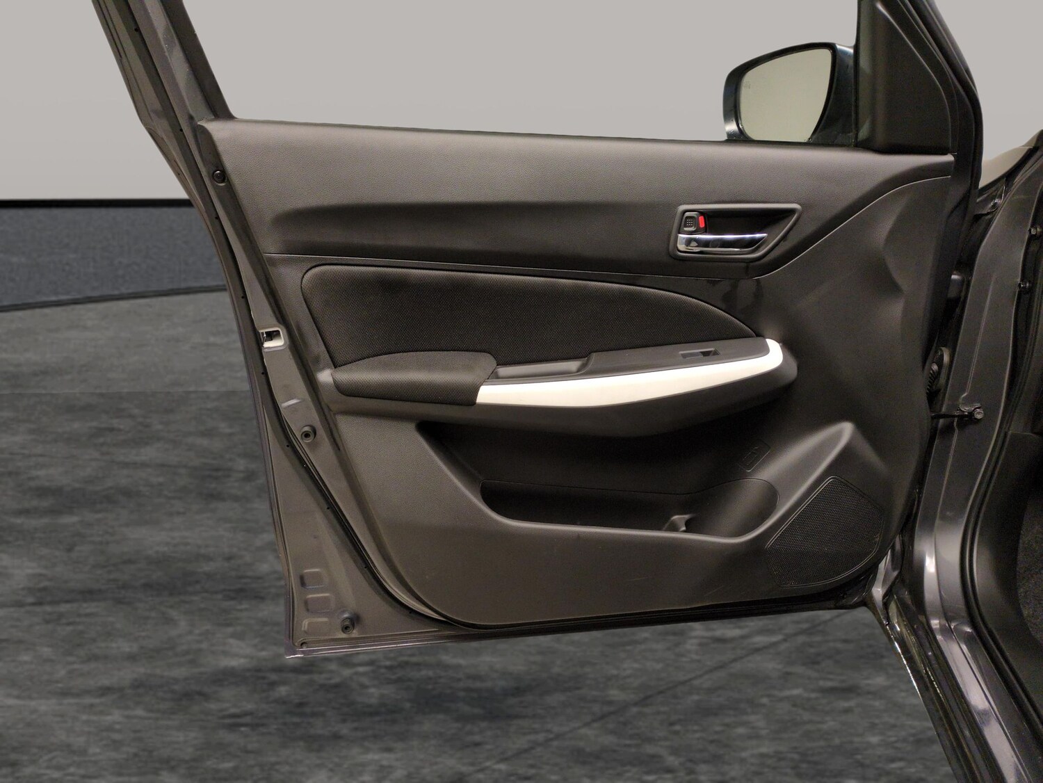 Used Suzuki Swift 2022 for sale - 77932395: Photo 22