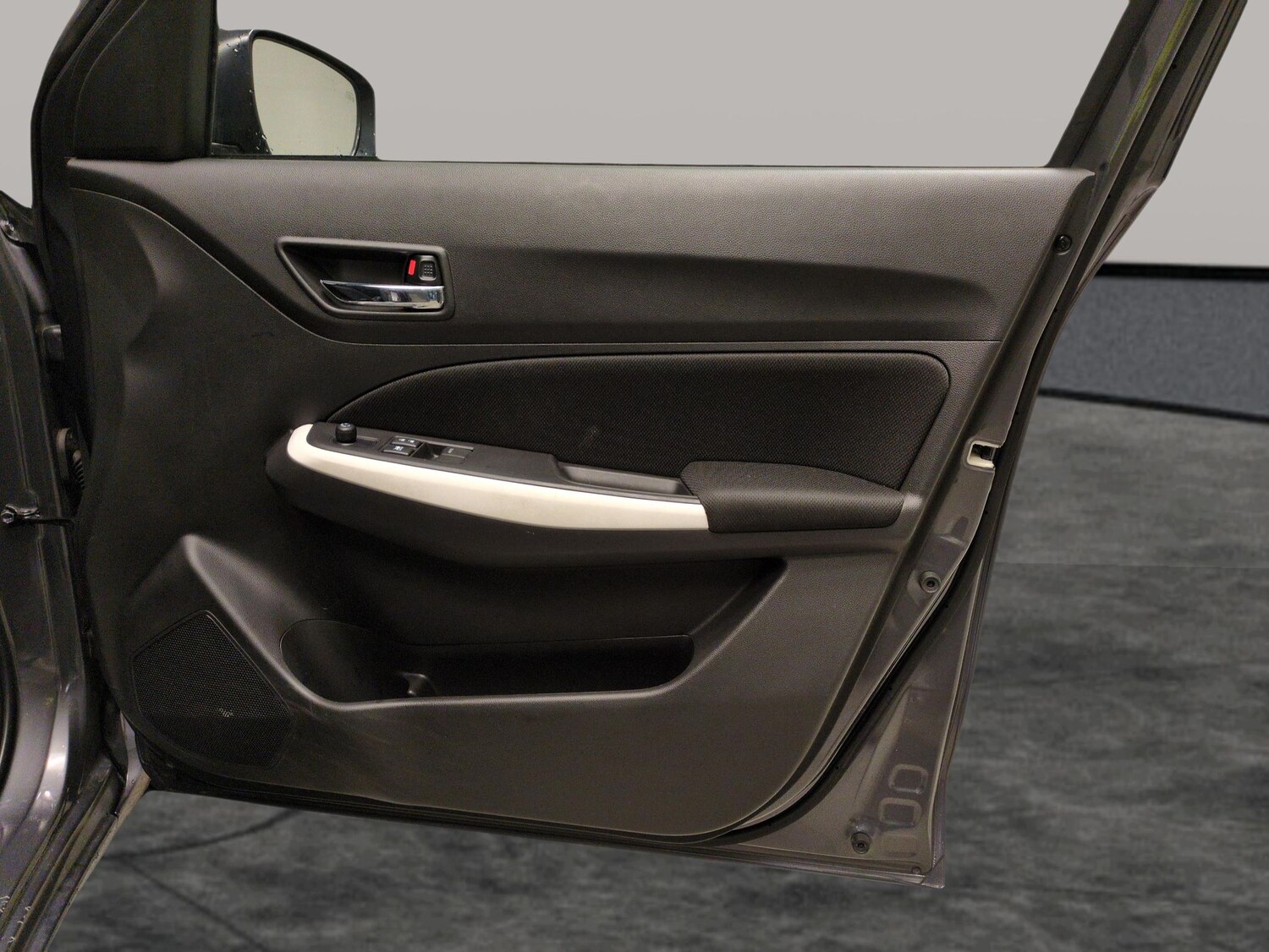 Used Suzuki Swift 2022 for sale - 77932395: Photo 25