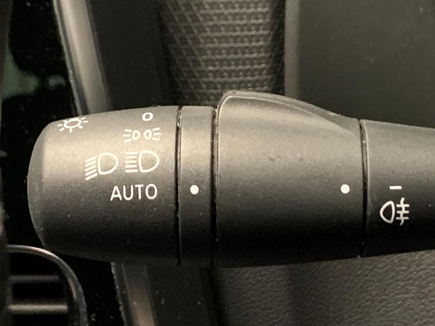 Used Renault Clio 2018 for sale - 76664701: Photo 20