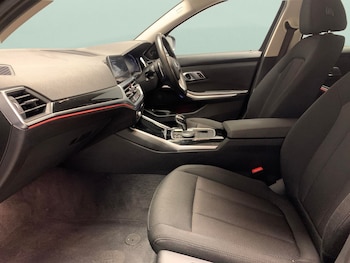Used BMW 3 Series 2021 for sale - 75639594: Photo