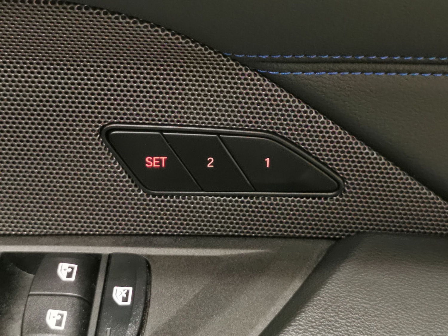 Used BMW i4 2022 for sale - 76379157: Photo 21