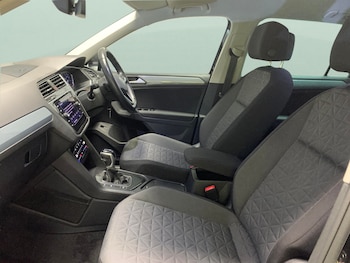 Used Volkswagen Tiguan 2022 for sale - 75549031: Photo