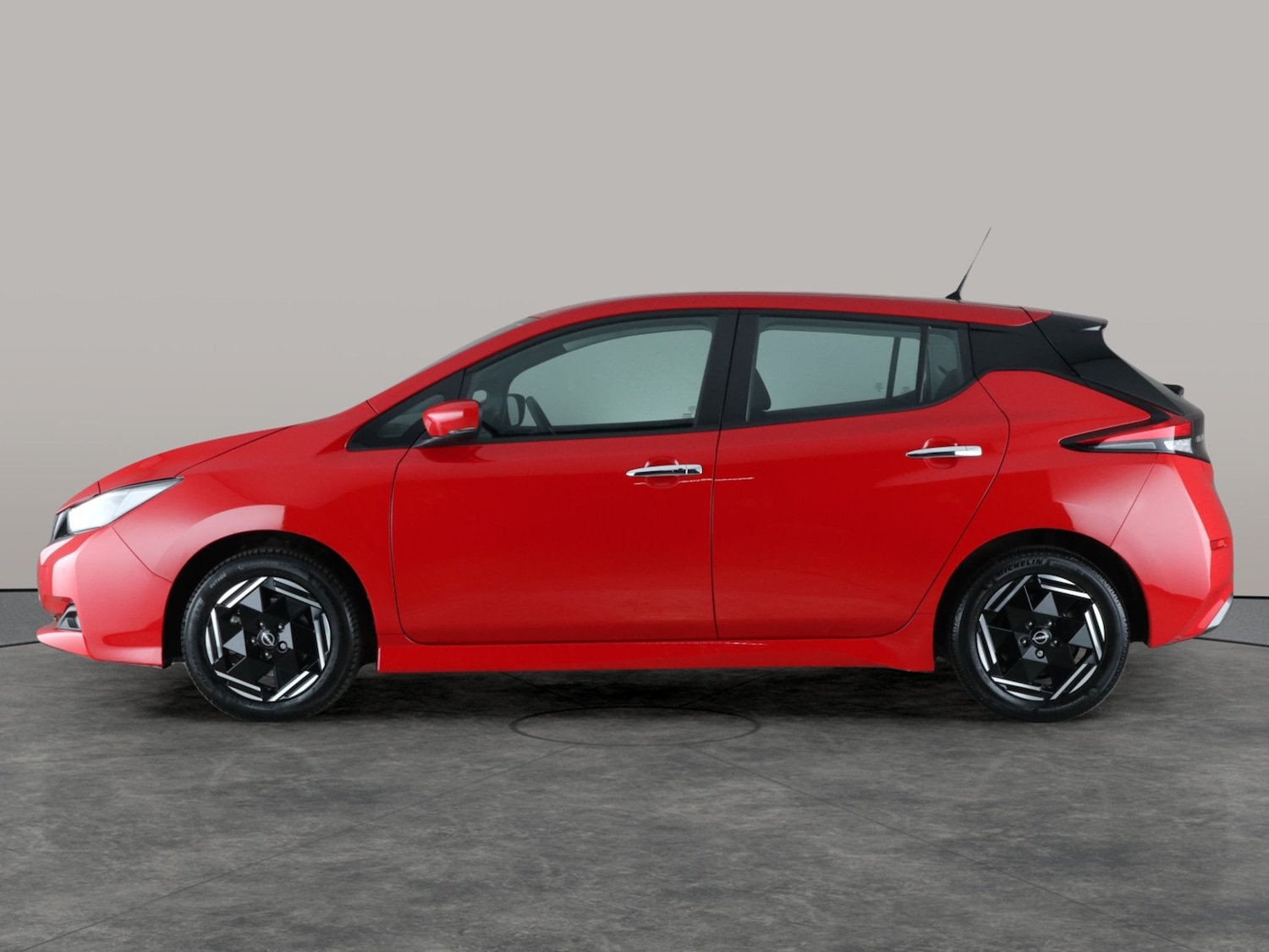 Used Nissan Leaf 2022 for sale - 76405066: Photo 17