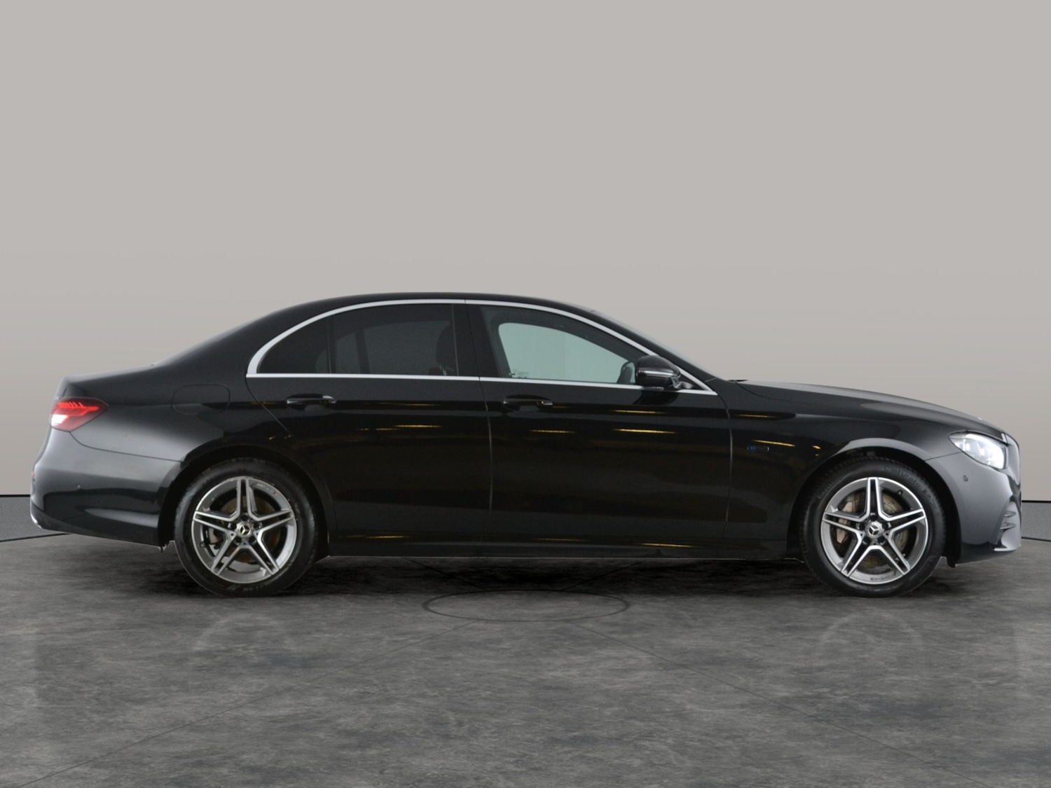 Used Mercedes-Benz E Class 2021 for sale - 77158229: Photo 12