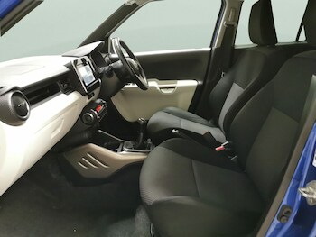 Used Suzuki Ignis 2018 for sale - 79516467: Photo