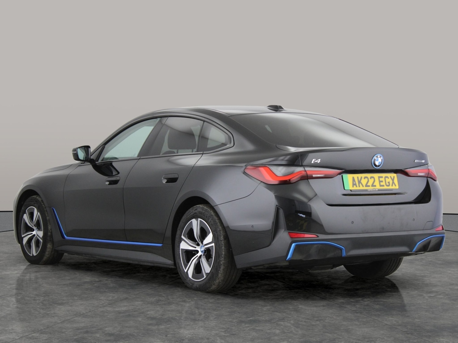 Used BMW i4 2022 for sale - 76669952: Photo 11