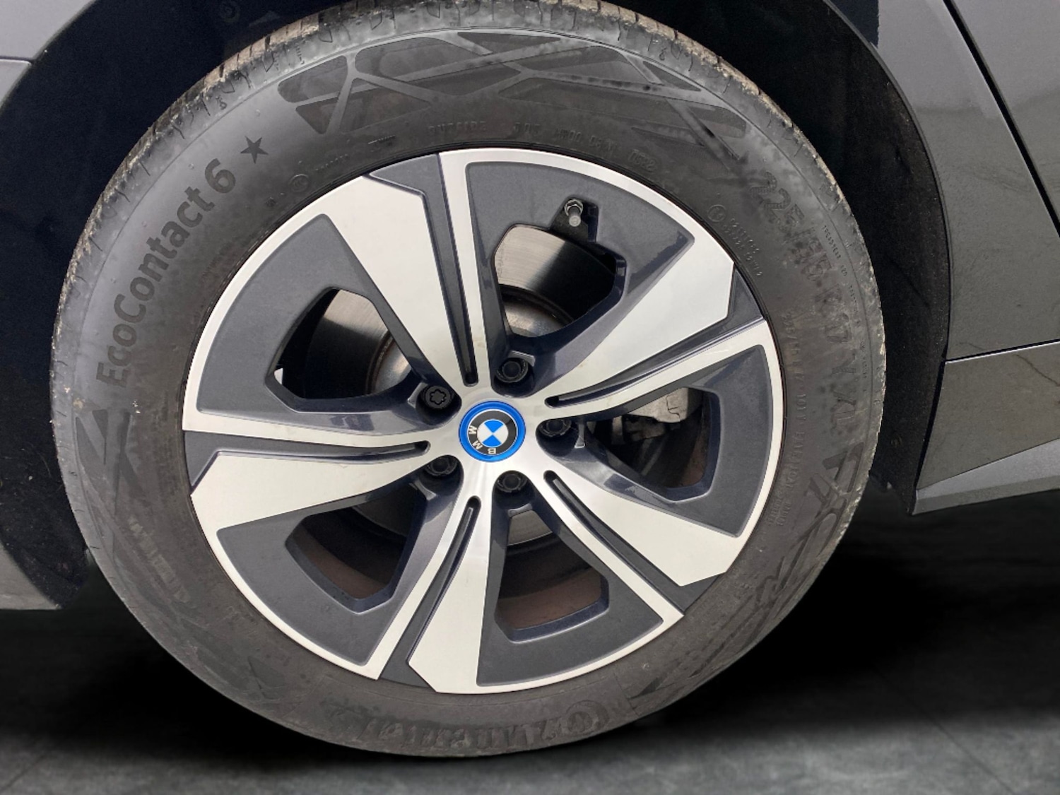 Used BMW i4 2022 for sale - 76669952: Photo 13