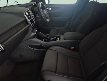 Used Volvo XC40 2023 for sale - 79391163: Photo