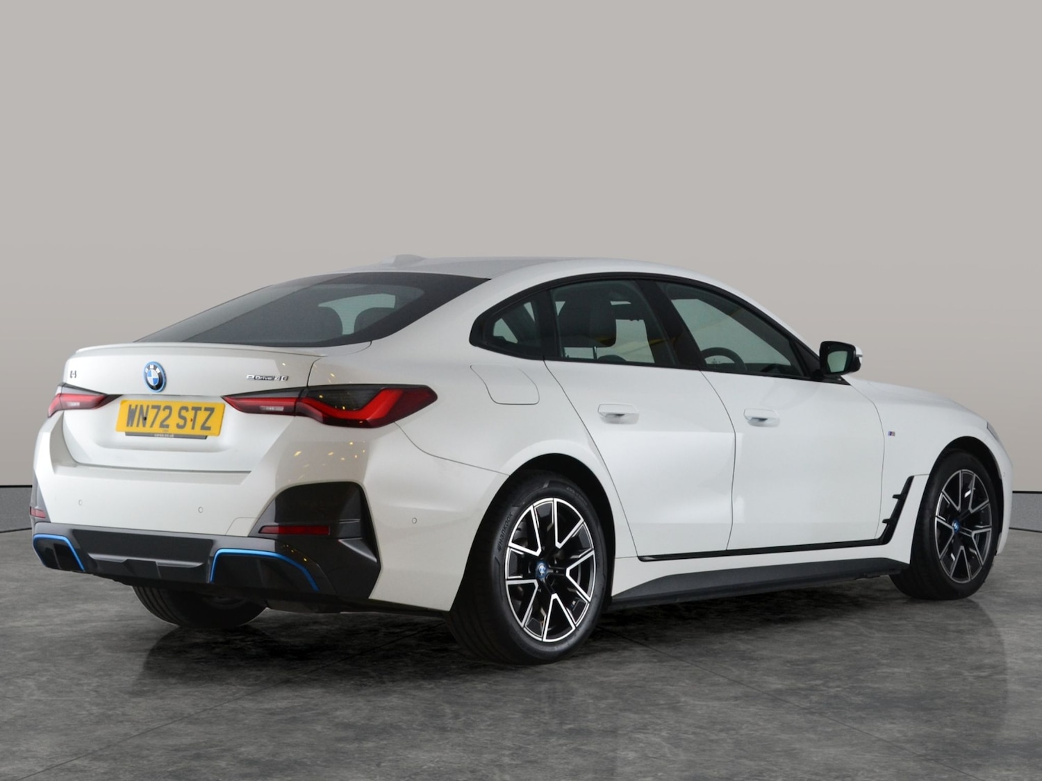 Used BMW i4 for sale - 76969545: Photo 11