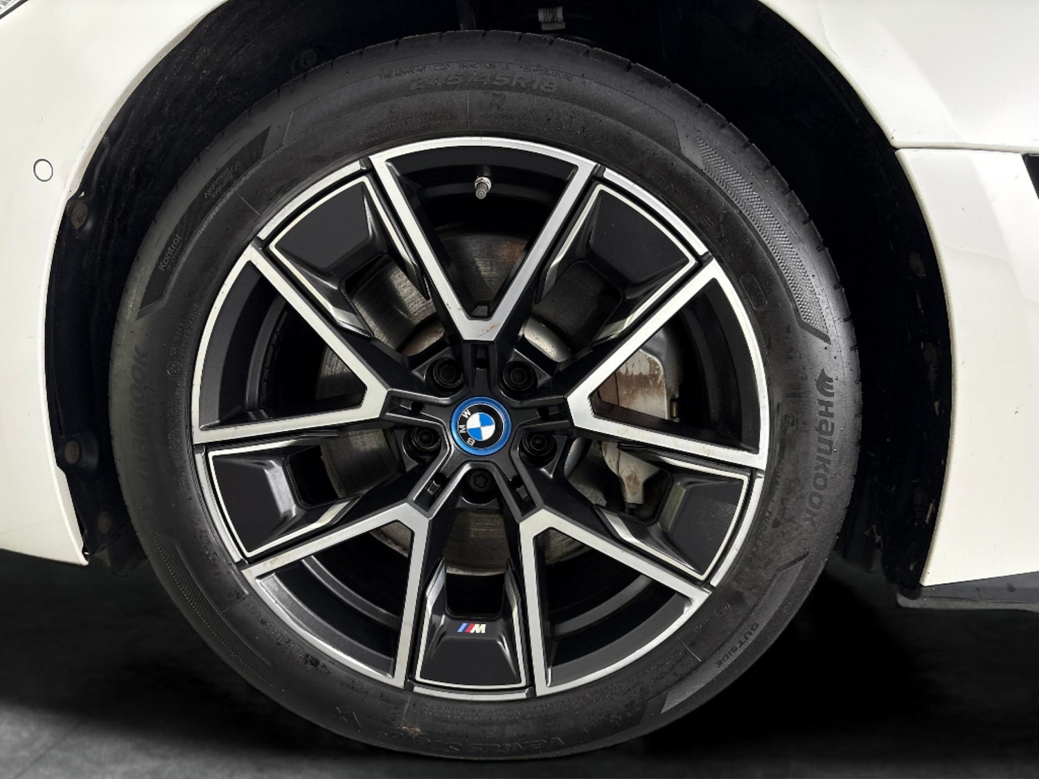 Used BMW i4 for sale - 76969545: Photo 30
