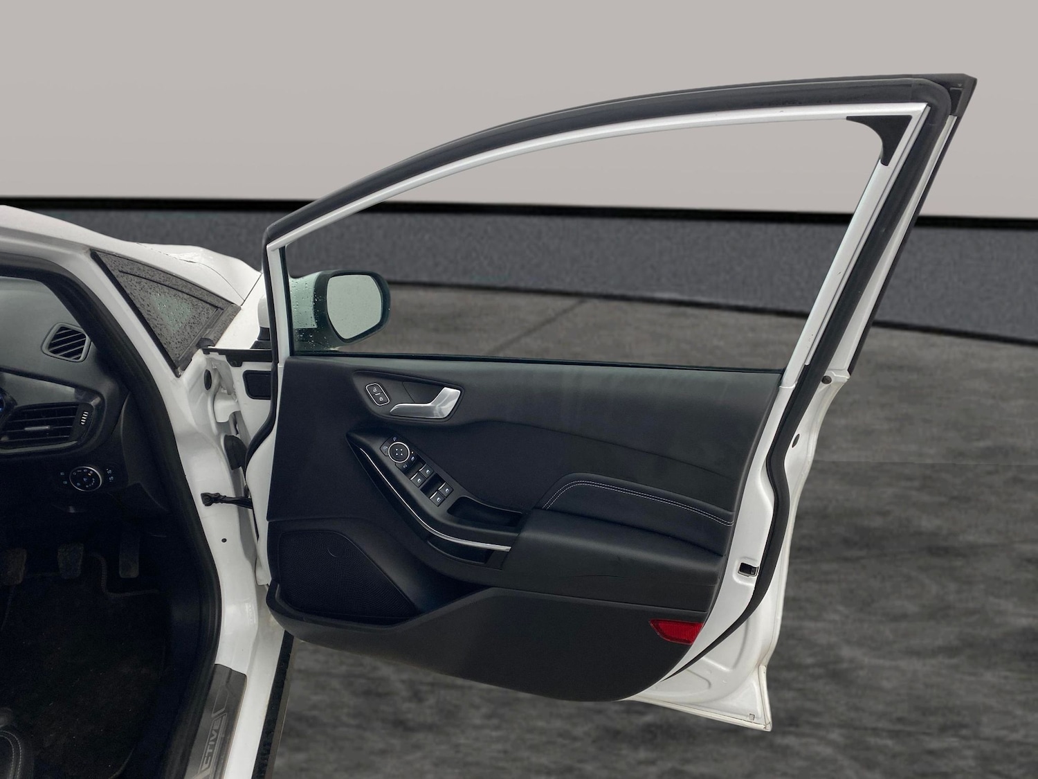 Used Ford Fiesta 2019 for sale - 77418047: Photo 29