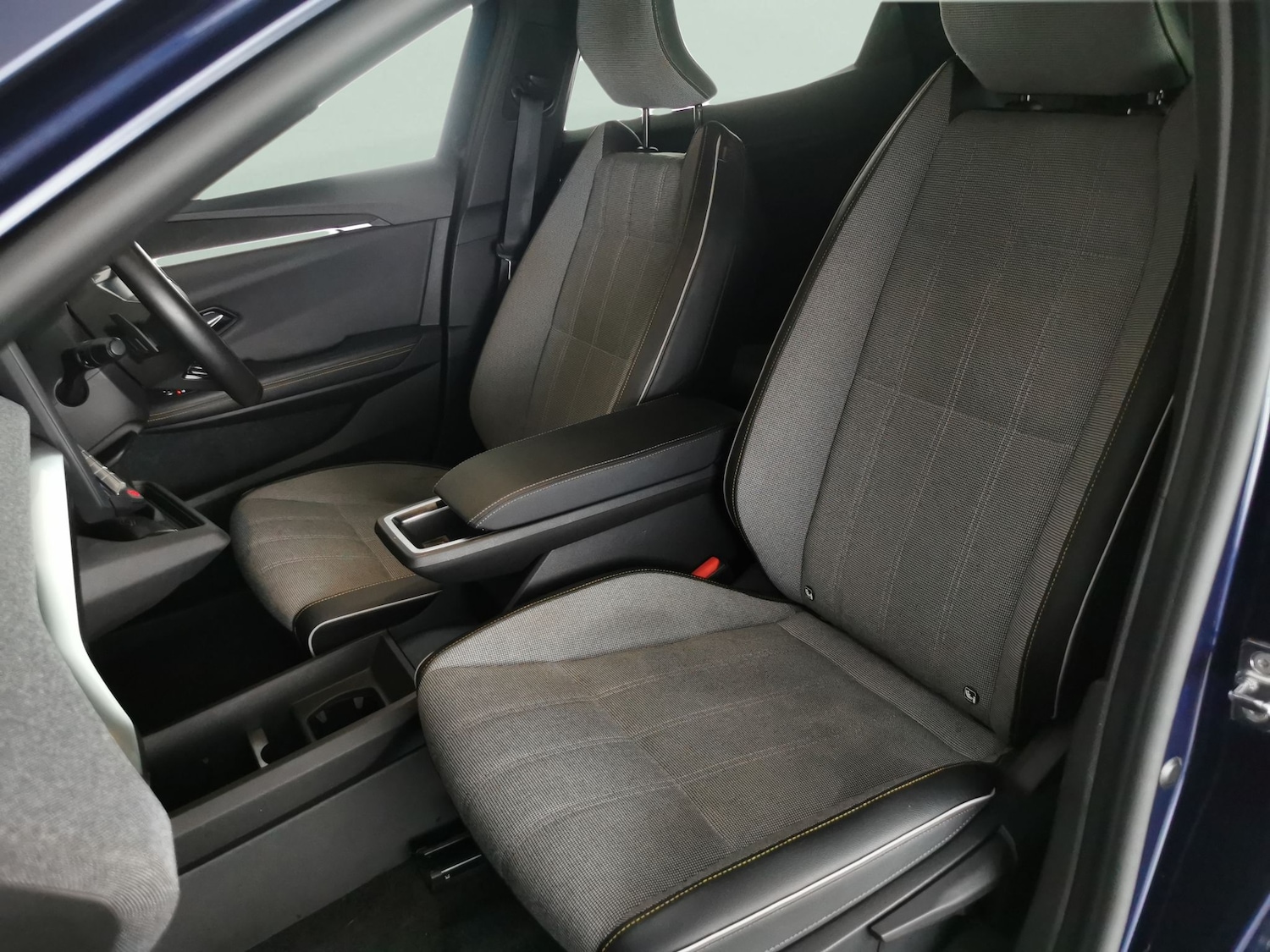 Used Renault Megane E Tech 2022 for sale - 77591786: Photo 25