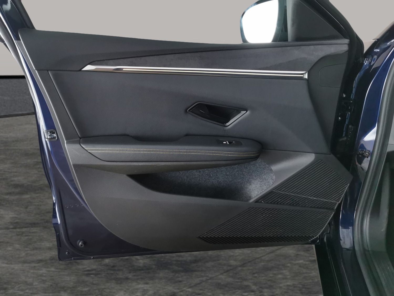 Used Renault Megane E Tech 2022 for sale - 77591786: Photo 31