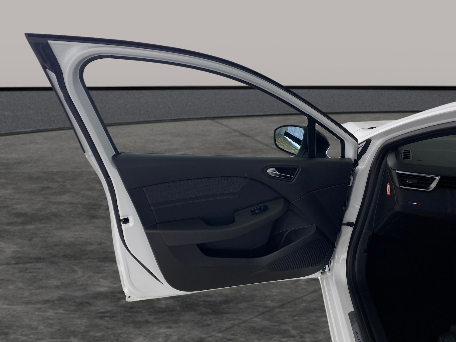 Used Renault Clio 2024 for sale - 77946761: Photo 23