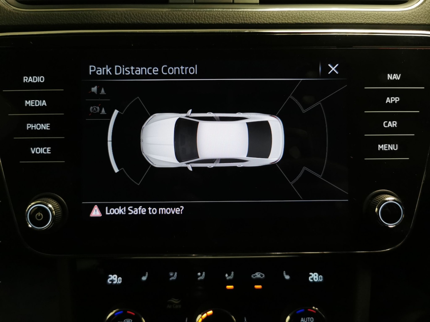 Used Skoda Superb 2020 for sale - 76842452: Photo 17