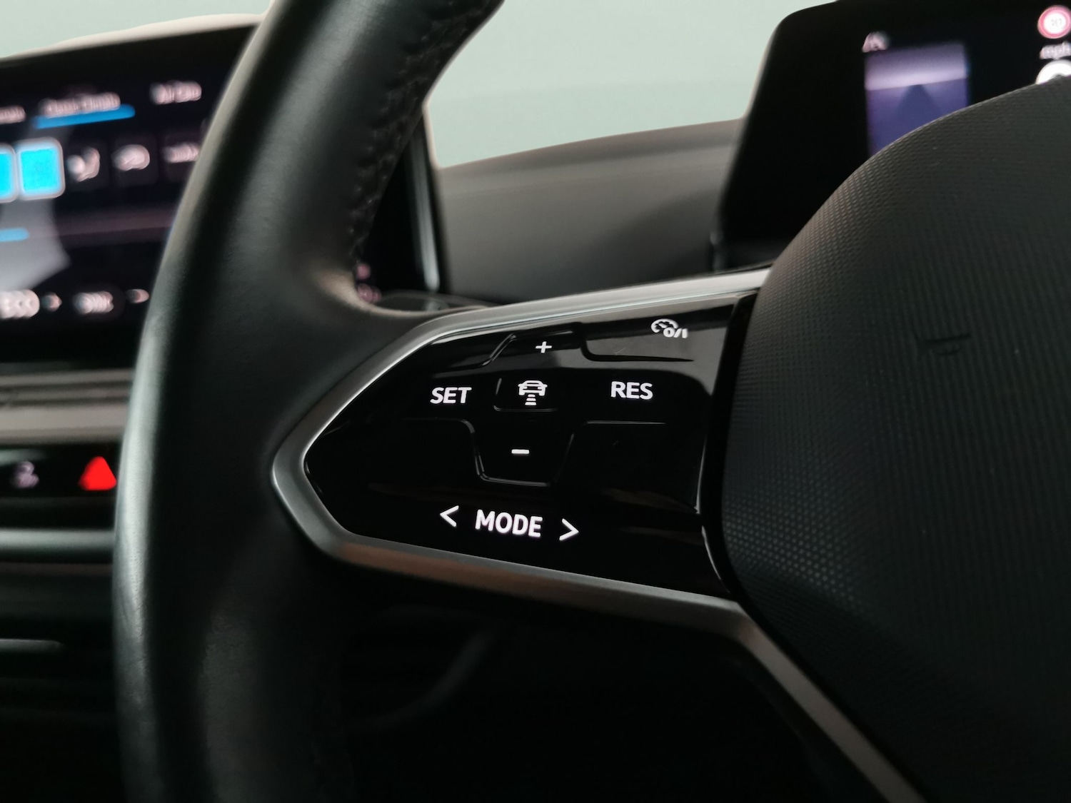 Used Volkswagen ID.4 2022 for sale - 77232661: Photo 21