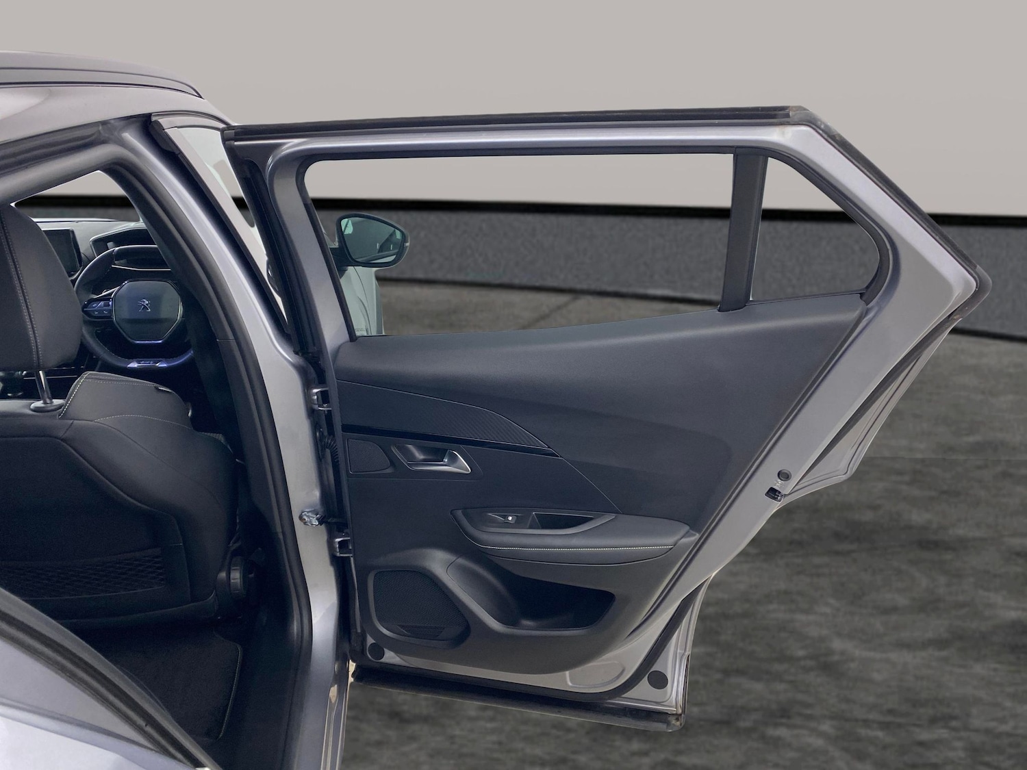 Used Peugeot 2008 2022 for sale - 77928223: Photo 26