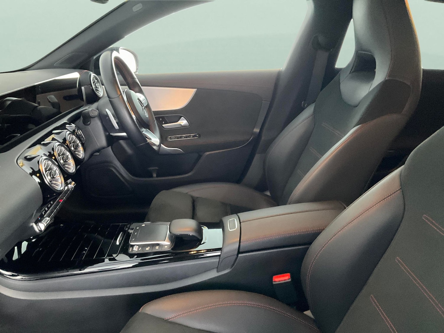 Used Mercedes-Benz CLA 2023 for sale - 76751579: Photo 4